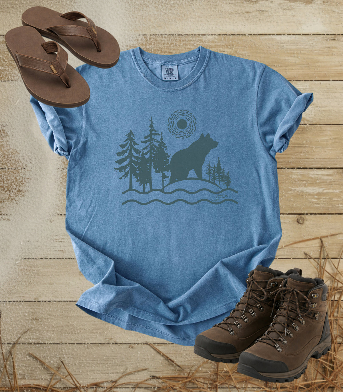 Bear in the Sun Tee